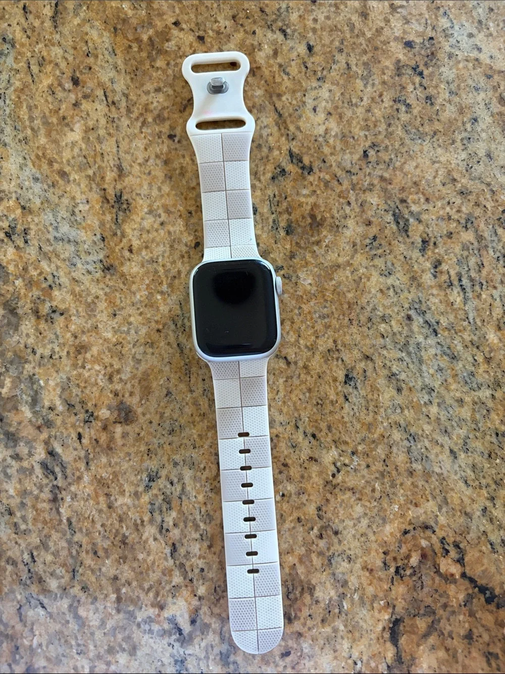 Apple Watch Rosegold with Cream Checkered Sport Band & Charger